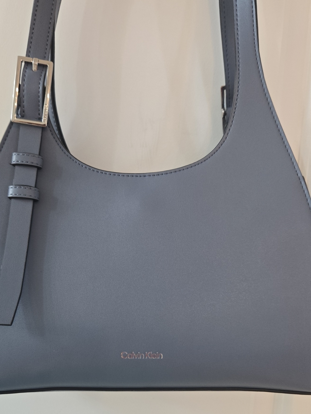 Calvin Klein Women's Grey Shoulder Bag